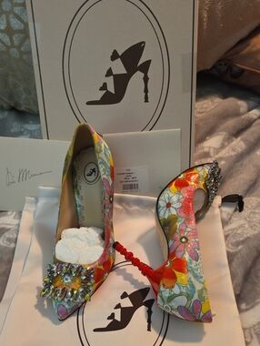 Di Minno Floral Pointed Toe Pumps - Multicolor